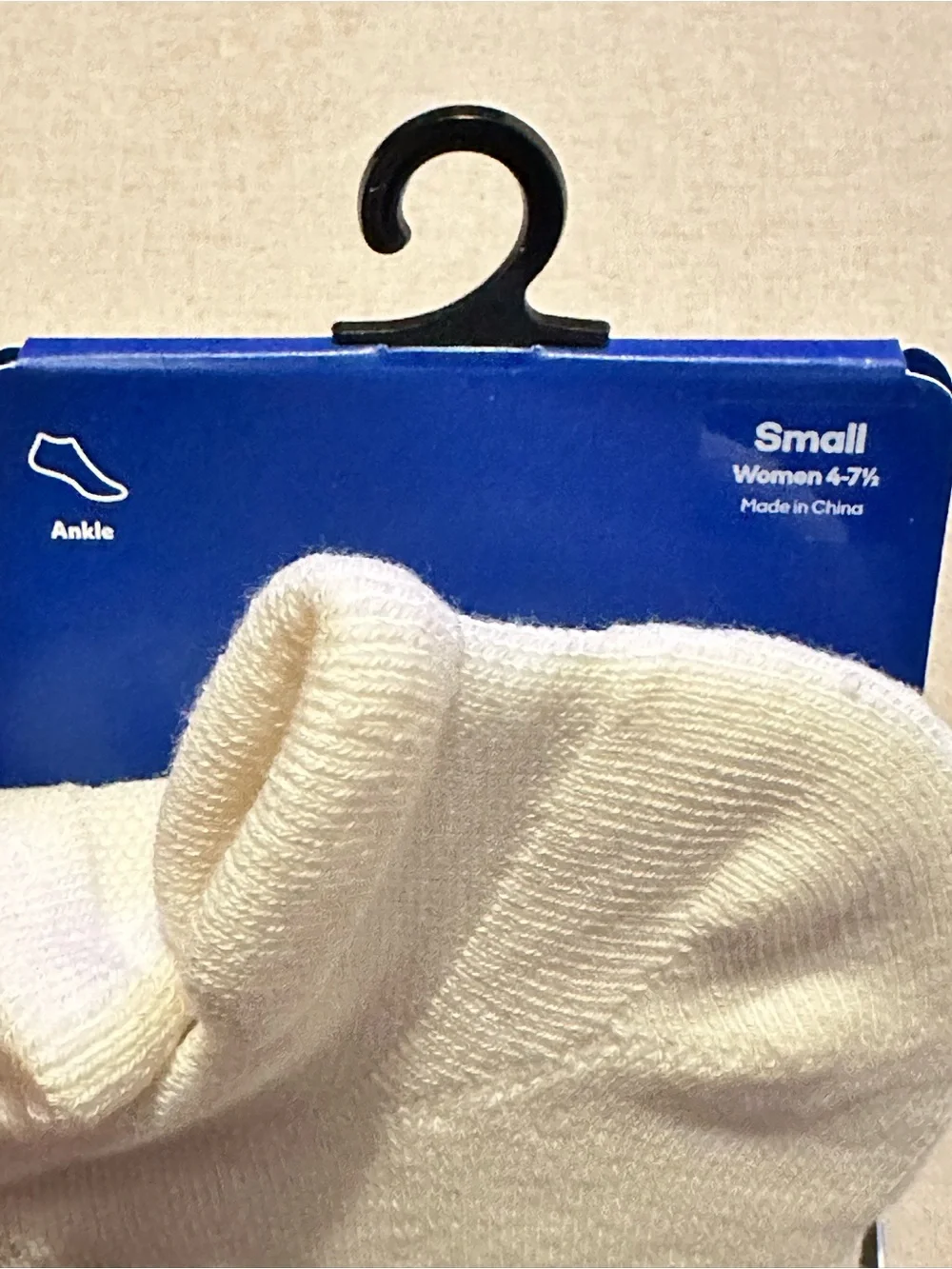 Bombas | Socks | Bombas Women's Low-Cut Athletic Socks | Soft White